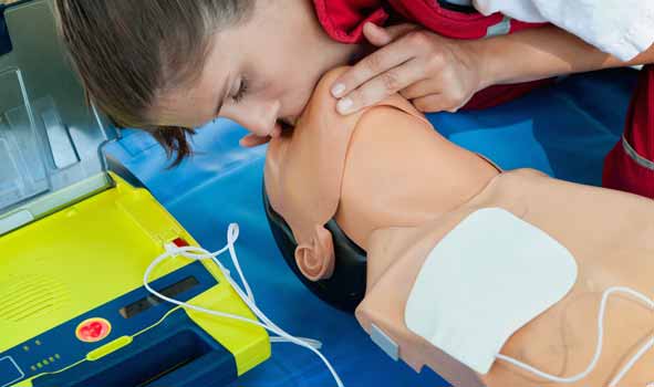 Basic Life Support Training (BLS) - Featured Image