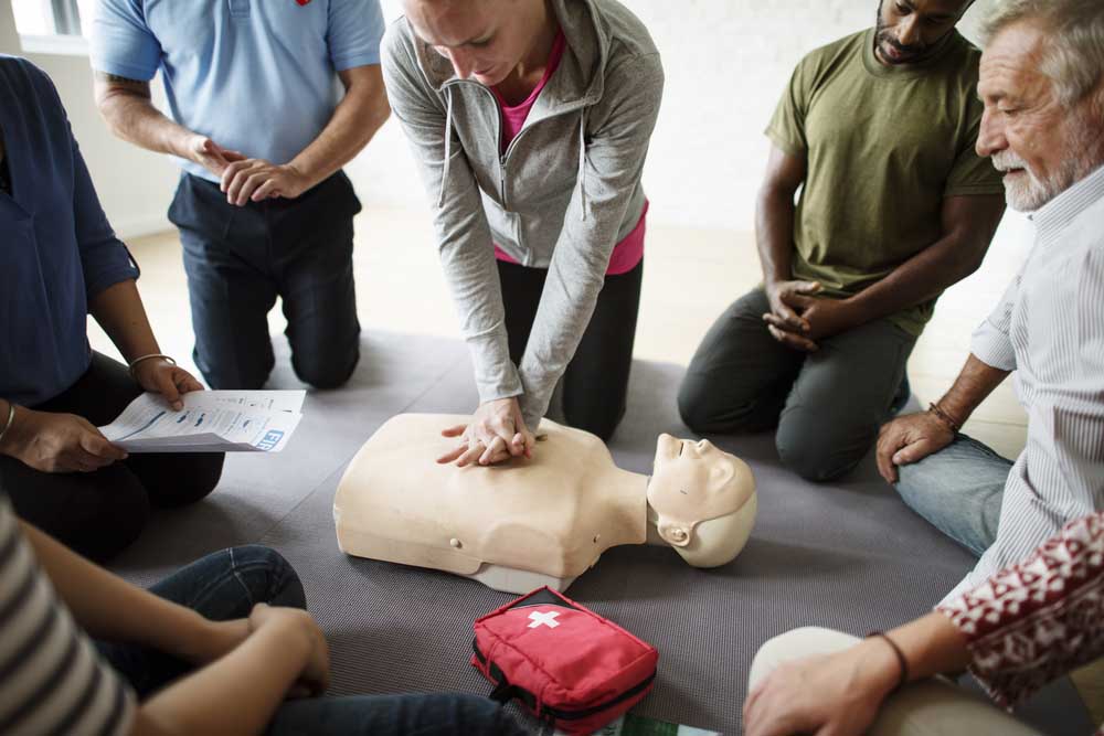 first aid course fife demonstration
