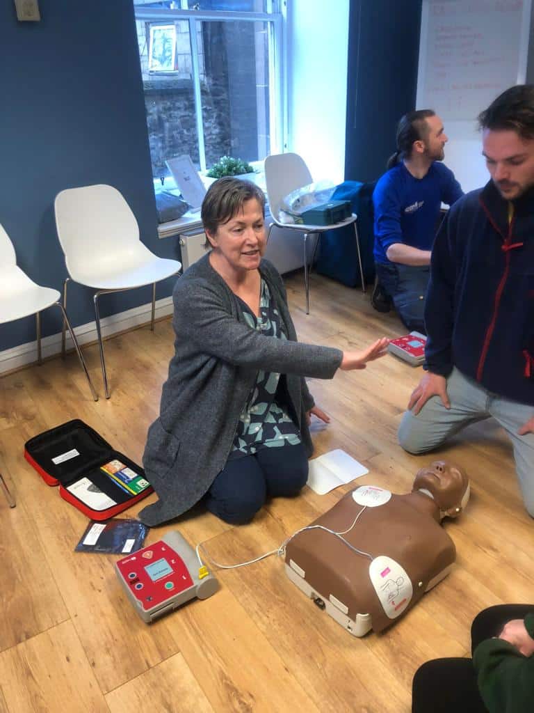 Defibrillator (AED) Training Course 1/2 Day - Featured Image