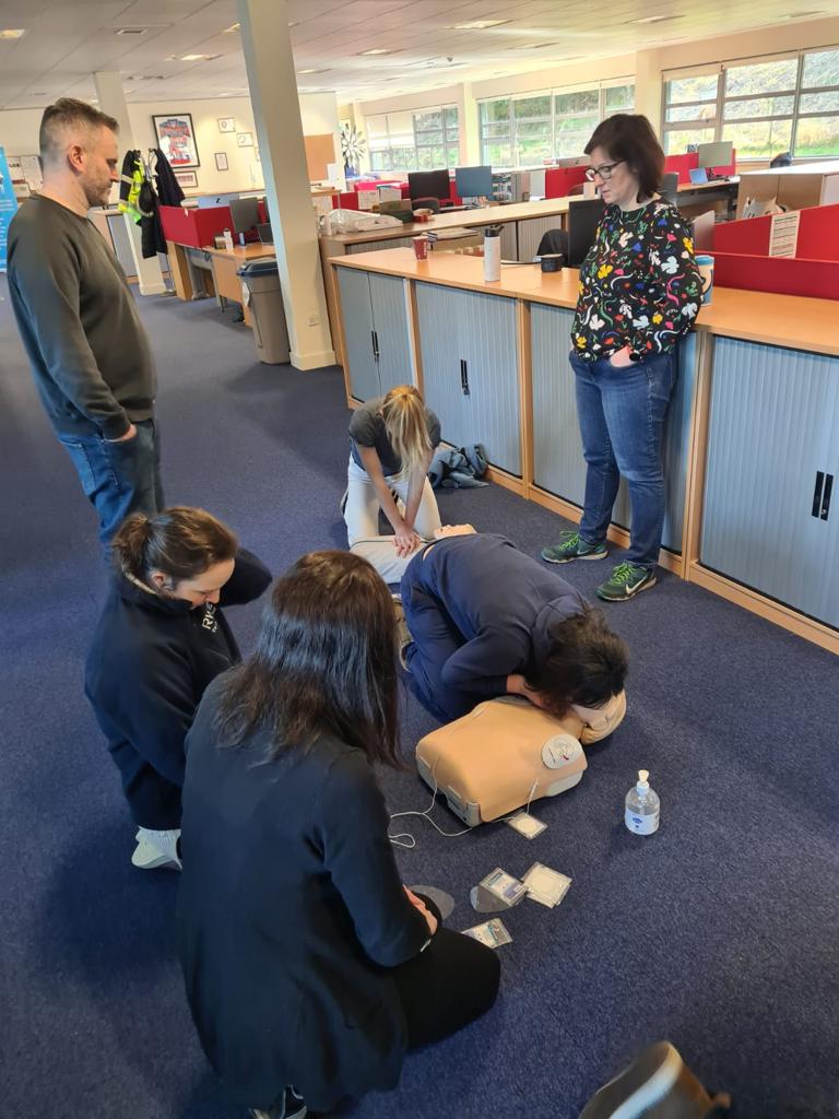 How To A First Aid Trainer [Full Course Requirements]